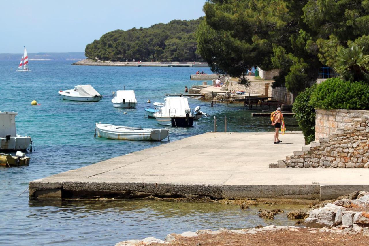 Apartments With A Parking Space Mali Lošinj Esterno foto