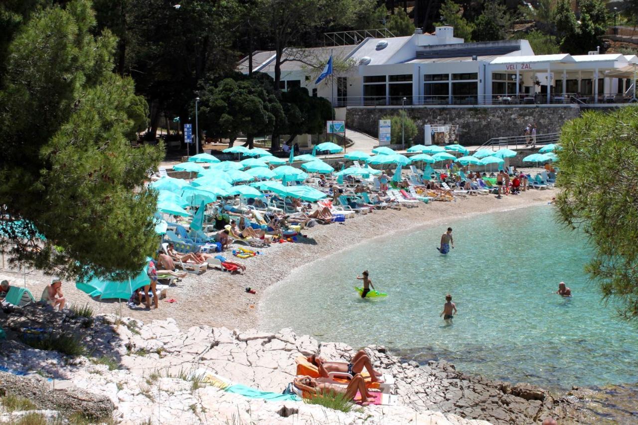 Apartments With A Parking Space Mali Lošinj Esterno foto